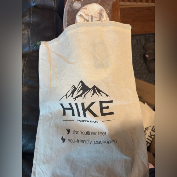 SOLD - Picture 7 of 7